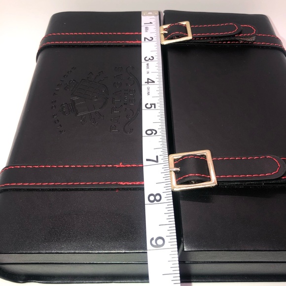 Flor De Tabascos Partagas Travel Humidor Leather And Cedar 9” X 9” - Picture 10 of 10